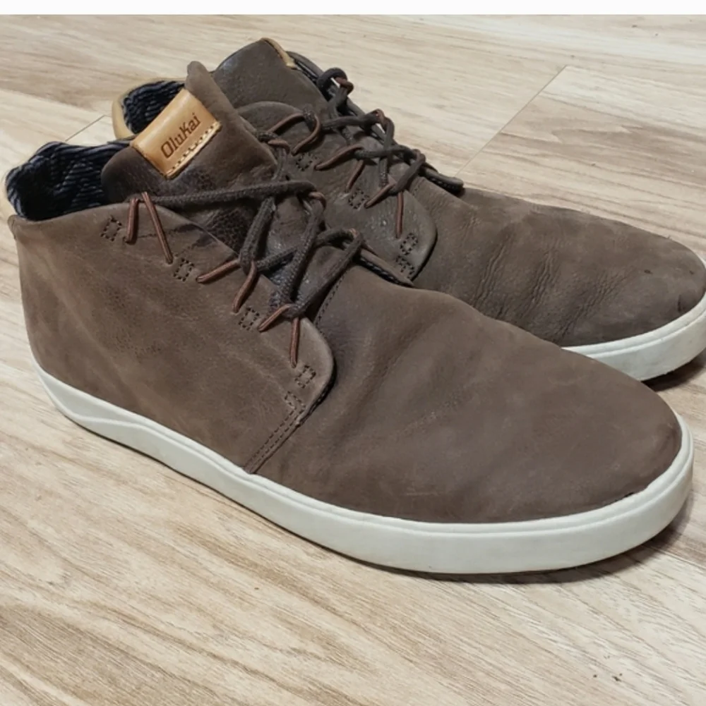 OluKai Brown Leather Chukka Boots with White Soles